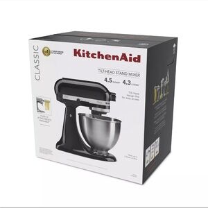 KitchenAid® Deluxe 4.5 Quart Tilt-Head Stand Mixer, Black